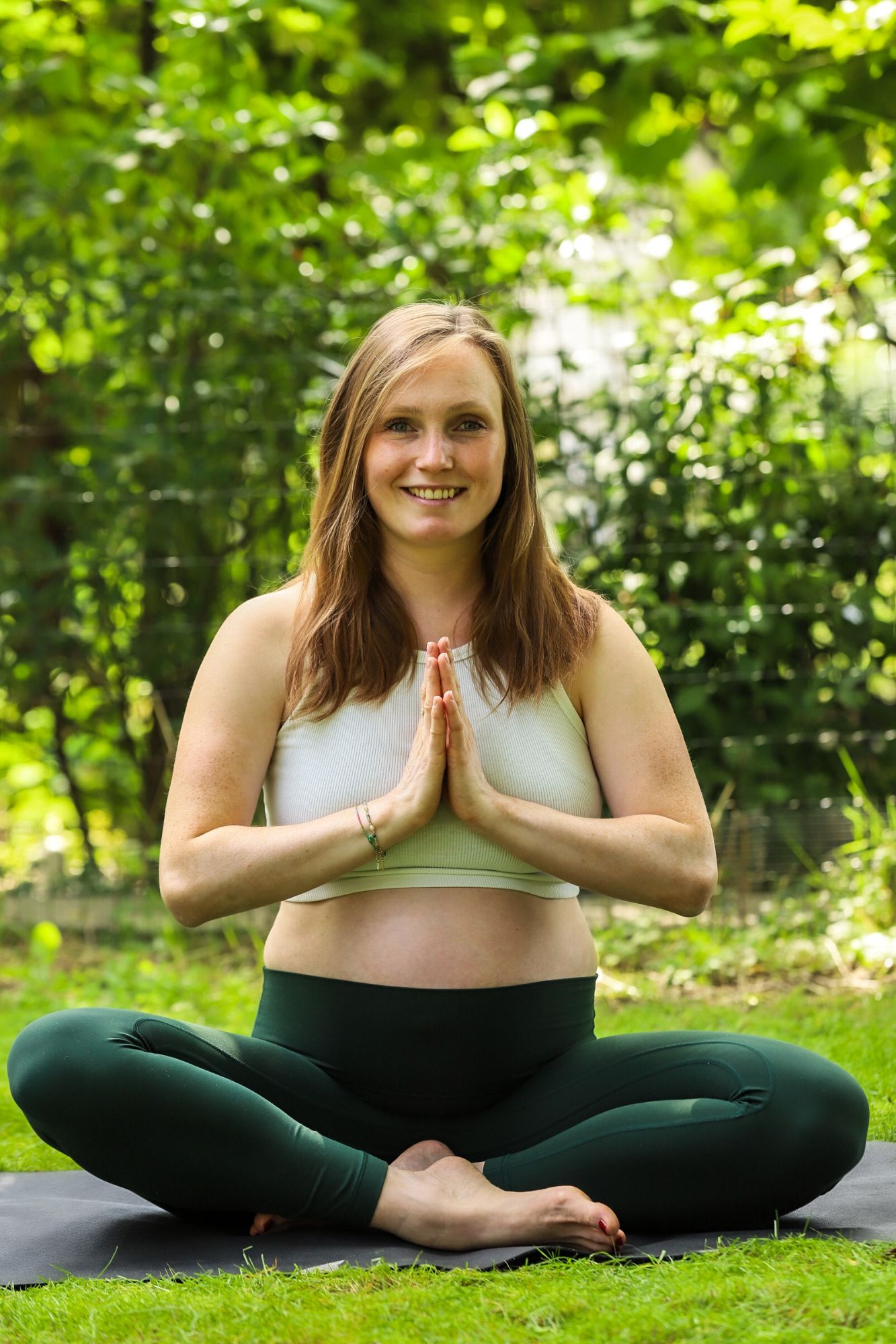 Schwangerschaftsyoga in Lenzburg – Samira Neuhaus